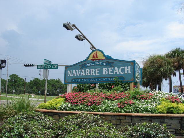 Einfahrt zu Navarre Beach