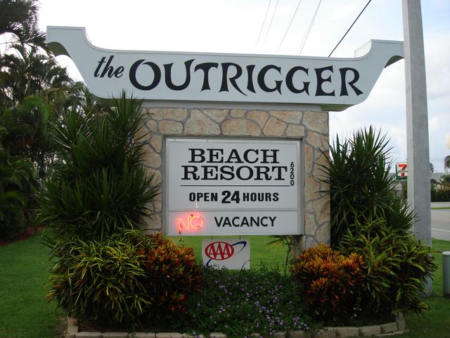 NO VACANCY!
