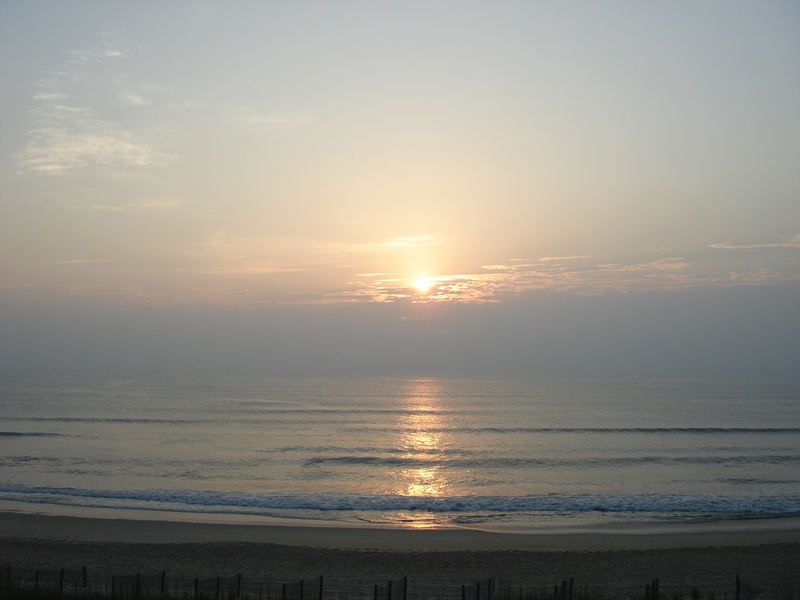 Sonnenaufgang auf den Outer Banks Sonnenaufgang auf den Outer Banks