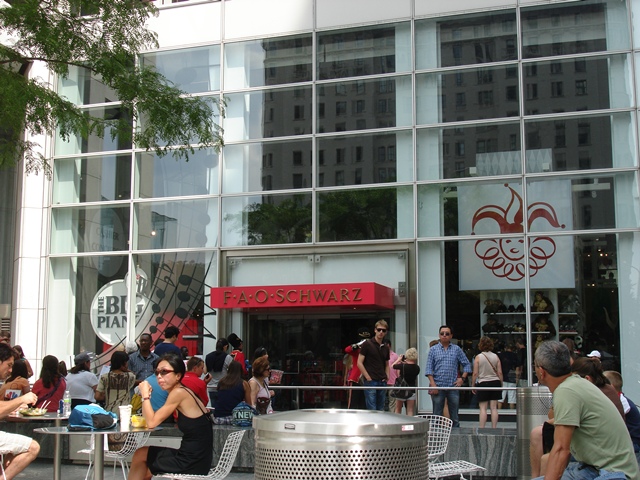 FAO Schwarz FAO Schwarz