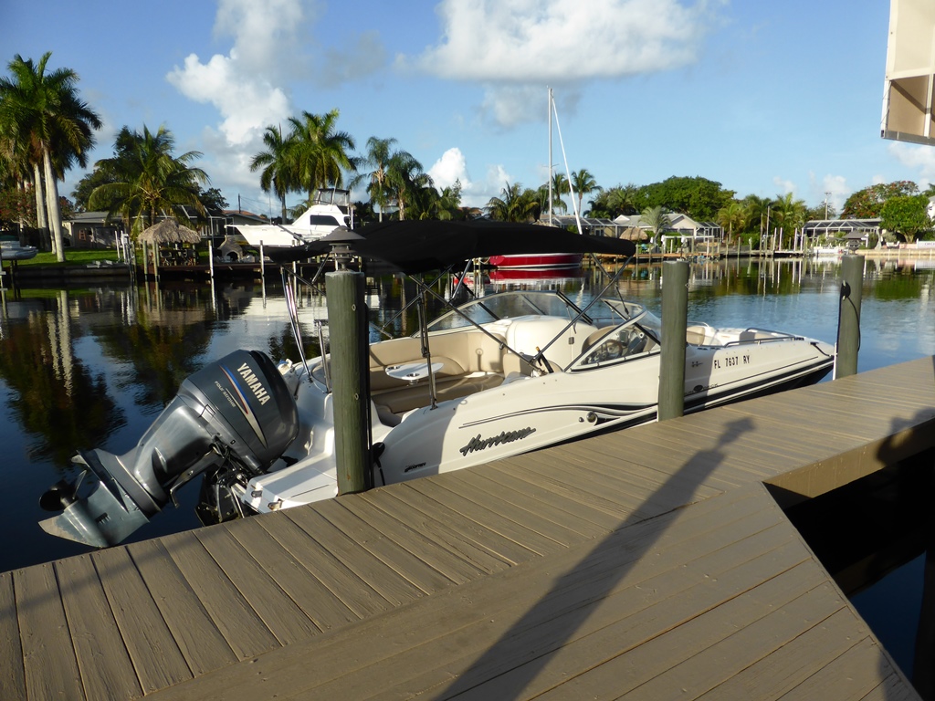 Hurricane Sundeck Hurricane Sundeck